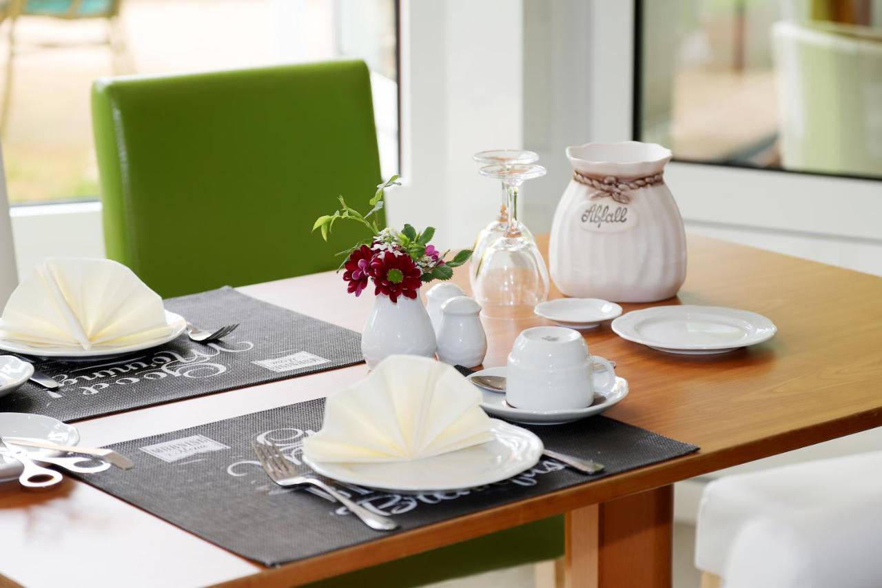 Hotel "Am Werl" บาดซาโรว์ ภายนอก รูปภาพ